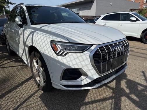 2021 Audi Q3 40 Premium Plus