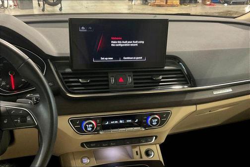 2022 Audi Q5 40 Premium