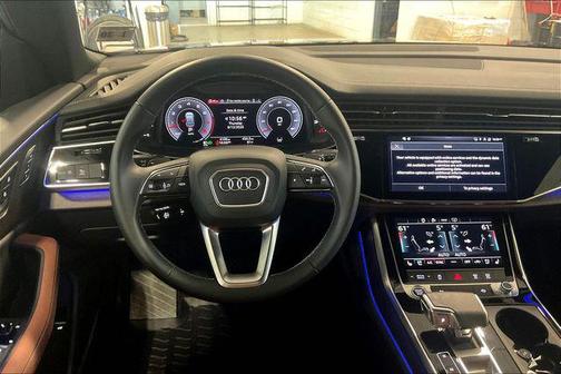 2025 Audi Q8 55 Premium Plus