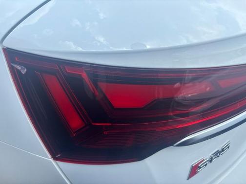 Arkona White 2024 Audi SQ5 Premium Plus