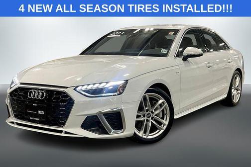2023 Audi A4 45 S line Premium