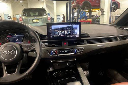 2023 Audi A4 45 S line Premium