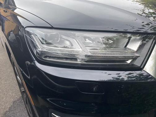 2017 Audi Q7 3.0T Premium