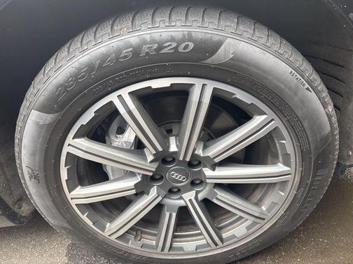2017 Audi Q7 3.0T Premium