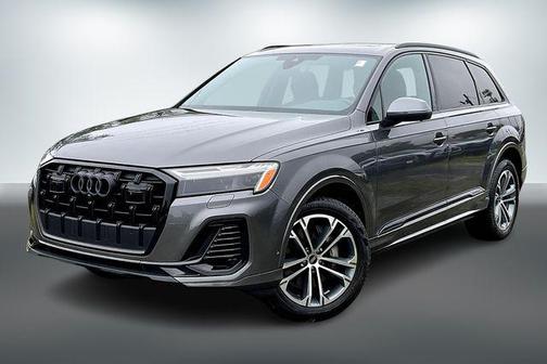2025 Audi Q7 45 Premium Plus
