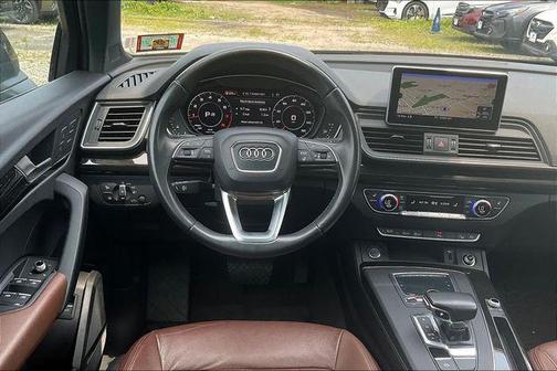 2018 Audi Q5 2.0T Premium Plus
