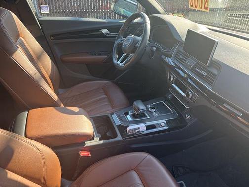 2018 Audi Q5 2.0T Premium Plus