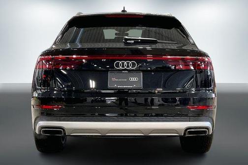 2025 Audi Q8 55 Premium Plus