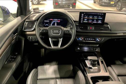 2024 Audi Q5 45 S line Premium Plus