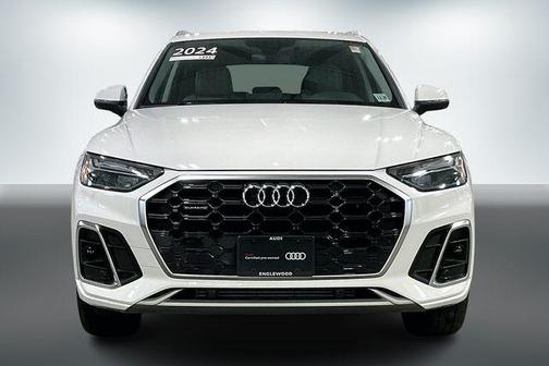 2024 Audi Q5 45 S line Premium