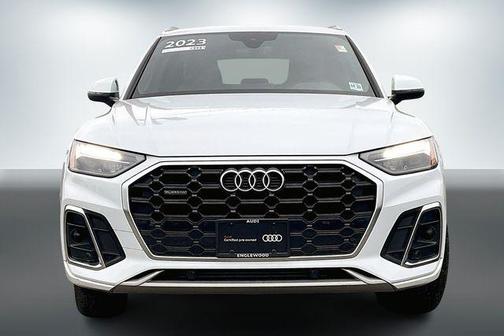 2023 Audi Q5 45 S line Premium
