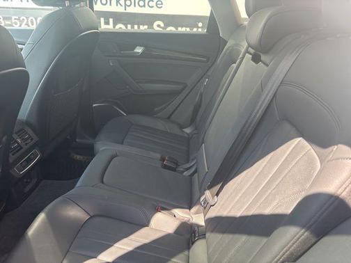 Ibis White 2020 Audi Q5 45 Premium