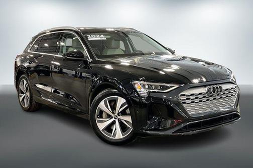 2024 Audi Q8 e-tron Premium Plus