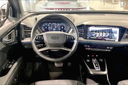 2024 Audi Q4 e-tron Premium Plus 55 quattro