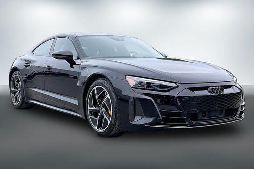 Mythos Black Metallic 2023 Audi RS e-tron GT quattro