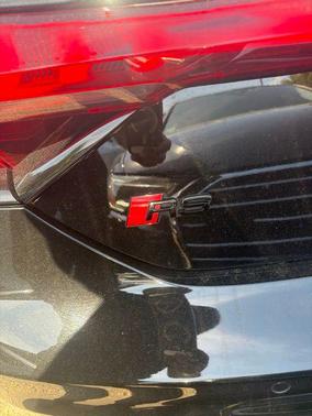 Mythos Black Metallic 2023 Audi RS e-tron GT quattro