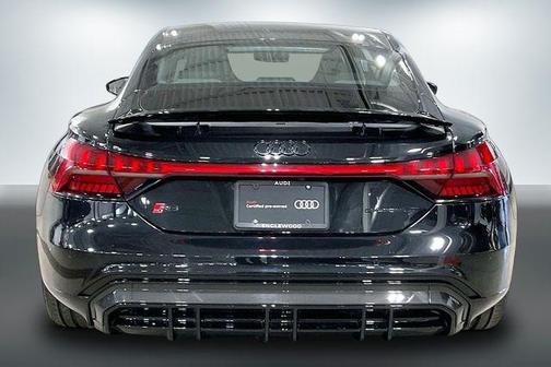 Mythos Black Metallic 2023 Audi RS e-tron GT quattro
