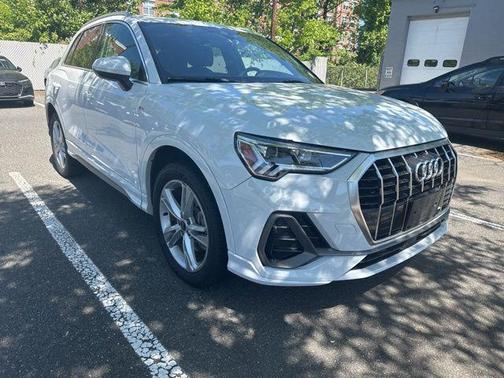 2021 Audi Q3 45 S line Premium Plus