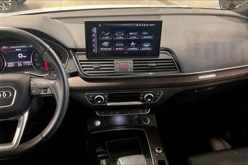 2023 Audi Q5 45 S line Premium