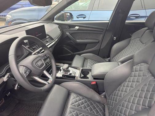 2025 Audi SQ5 3.0T Premium Plus