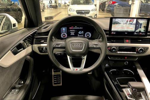 2022 Audi A4 Prestige 45 TFSI S line quattro S tronic
