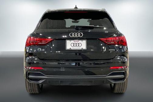 2023 Audi Q3 Premium 45 TFSI S line quattro Tiptronic