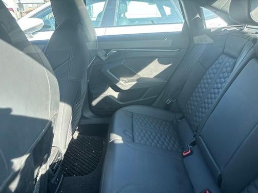 Turbo Blue 2022 Audi RS 3 2.5T