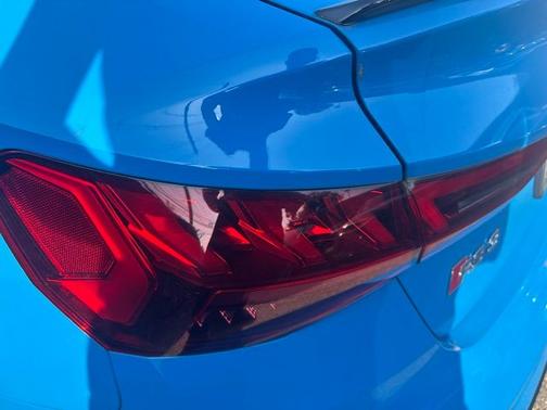 Turbo Blue 2022 Audi RS 3 2.5T