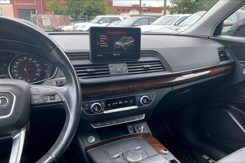 Brilliant Black 2020 Audi Q5 45 Premium
