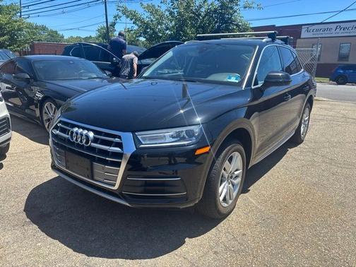 Brilliant Black 2020 Audi Q5 45 Premium