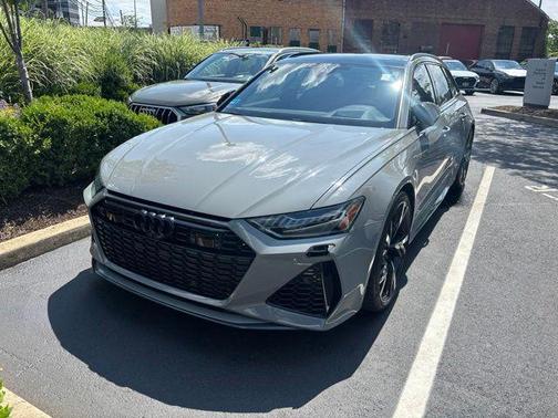 Nardo Gray 2023 Audi RS 6 Avant 4.0T