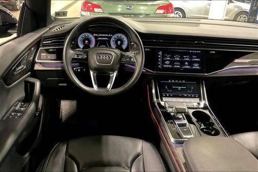 2022 Audi Q8 55 Premium Plus