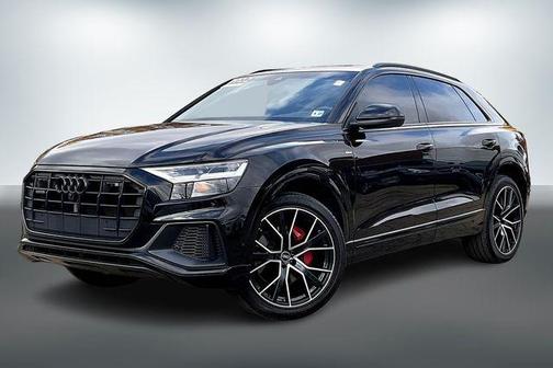2022 Audi Q8 55 Premium Plus