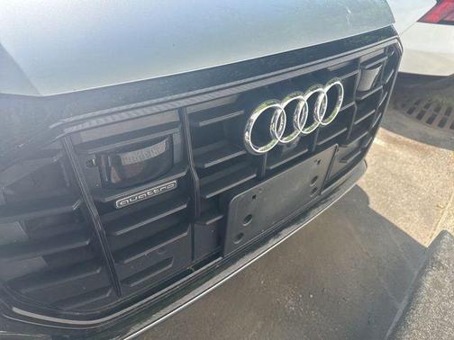 2019 Audi Q8 3.0T Premium Plus