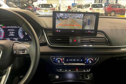 2024 Audi Q5 45 S line Premium Plus