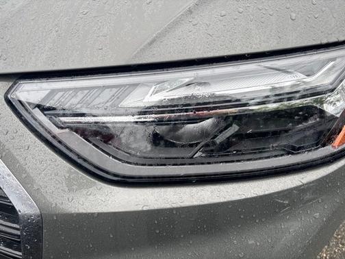Chronos Gray Metallic 2023 Audi Q5 45 S line Premium Plus