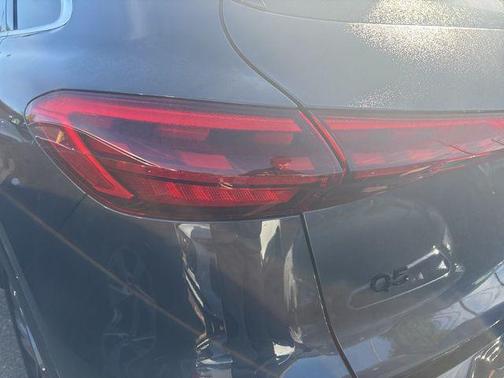 Tambora Gray Metallic 2025 Audi Q5 Premium Plus TFSI quattro S tronic