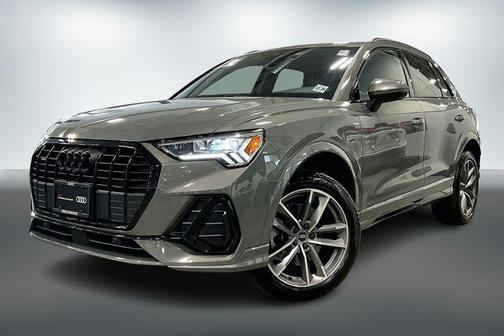 2024 Audi Q3 45 S line Premium Plus