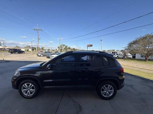 2016 Volkswagen Tiguan S