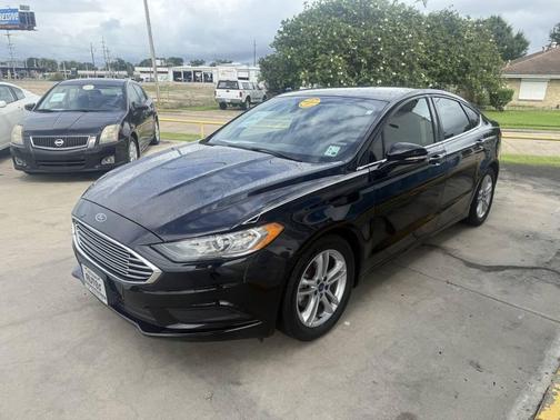 Shadow Black 2018 Ford Fusion SE