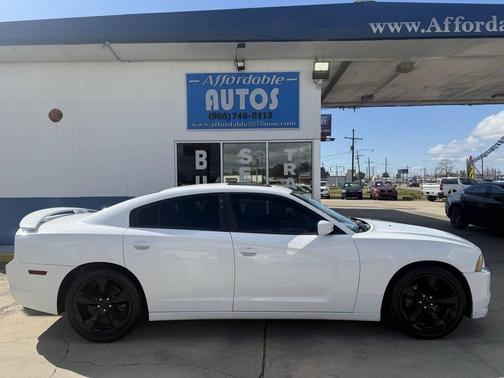 2013 Dodge Charger SXT