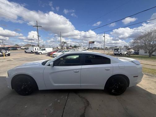 2013 Dodge Charger SXT
