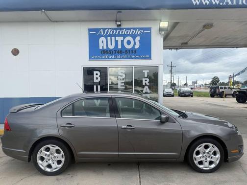 Sterling Gray Metallic 2011 Ford Fusion SE