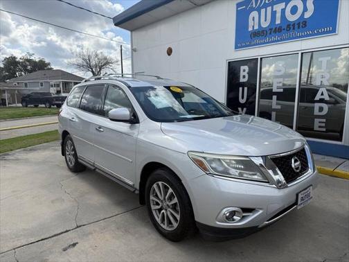 2015 Nissan Pathfinder SL