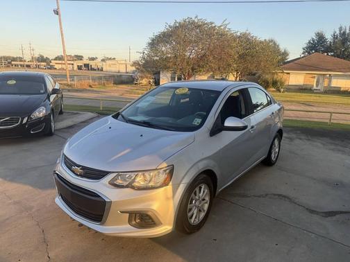 2018 Chevrolet Sonic LT