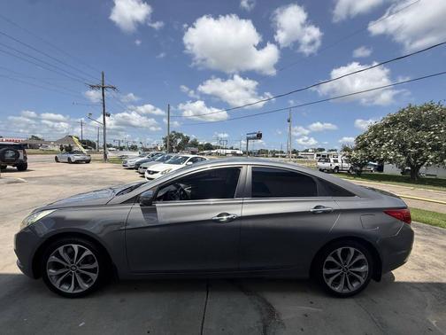 Harbor Gray Metallic 2013 Hyundai SONATA SE 2.0T