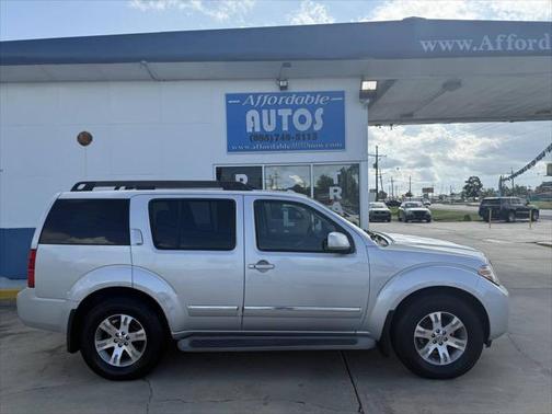 2012 Nissan Pathfinder Silver