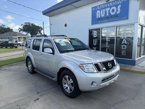 2012 Nissan Pathfinder Silver