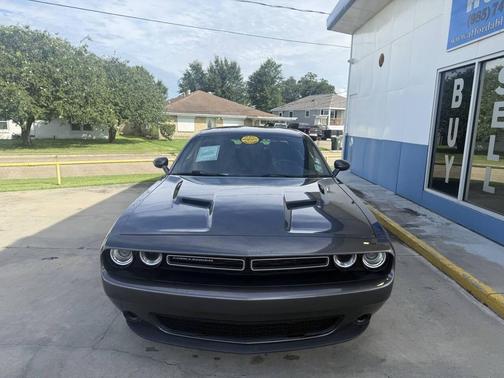 Granite Crystal Metallic Clearcoat 2015 Dodge Challenger SXT