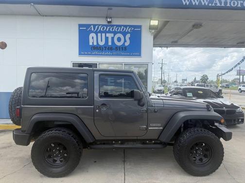 Granite Crystal Metallic Clearcoat 2017 Jeep Wrangler Sport